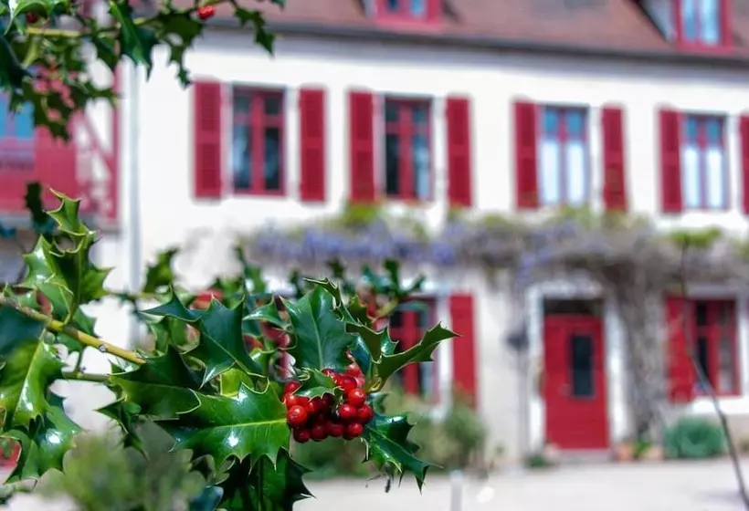 Aamiaismajoitus (B&B) Au Puy Des Vérités