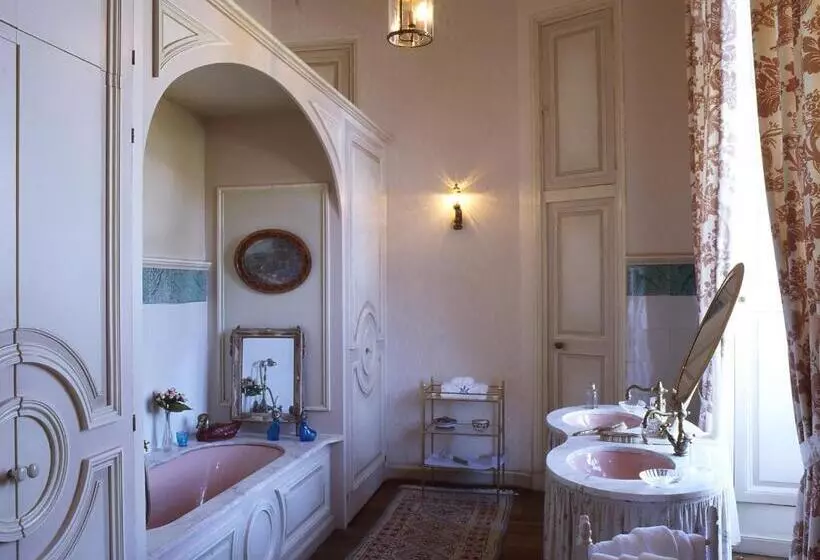 ベッドアンドブレックファースト Château De La Flocellière