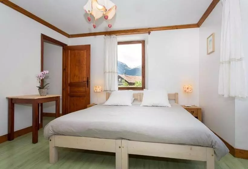 ベッドアンドブレックファースト Gite Auberge De Montvilliers