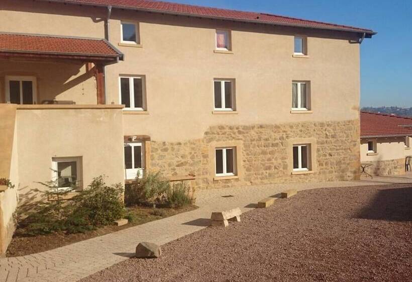 مبيت وإفطار La Ferme Du Chapi