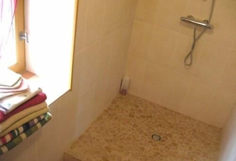 مبيت وإفطار La Ferme Du Chapi