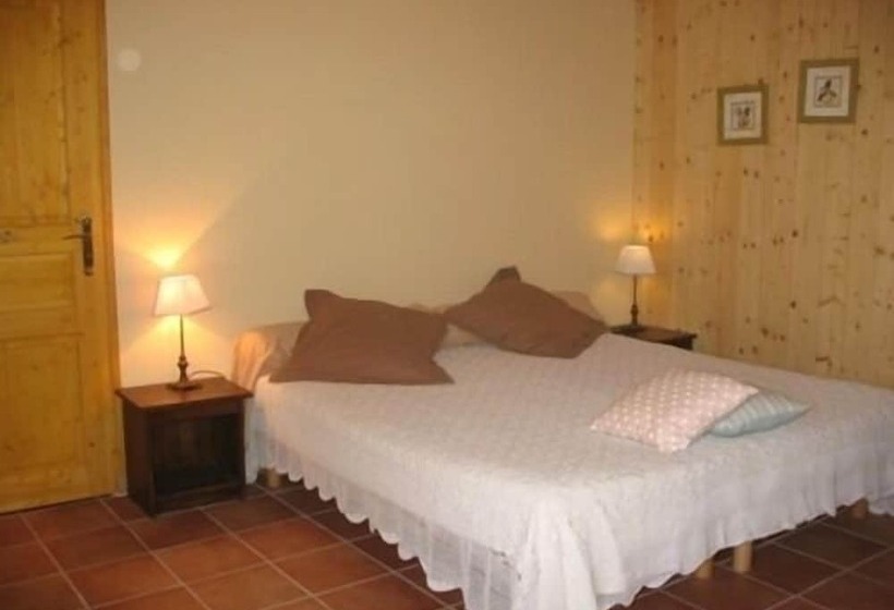 مبيت وإفطار La Ferme Du Chapi