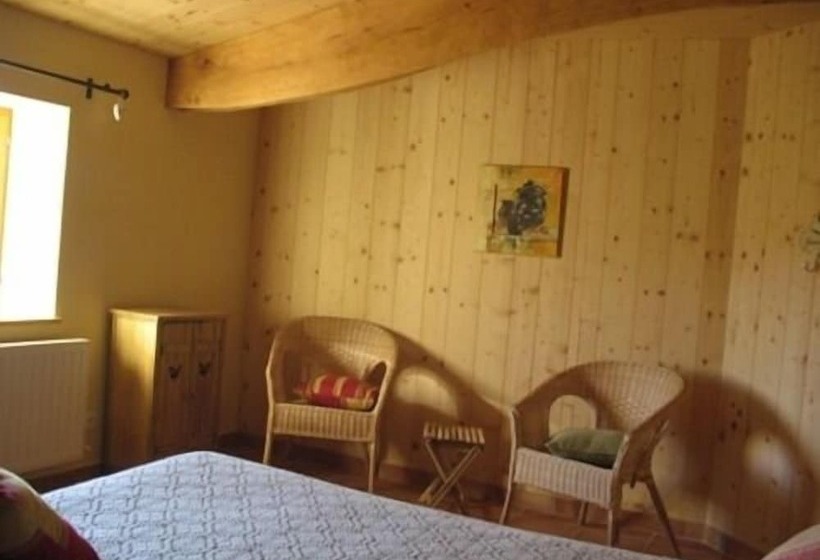 مبيت وإفطار La Ferme Du Chapi