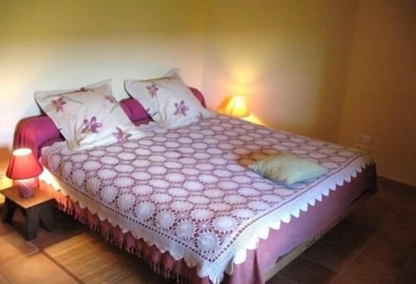 مبيت وإفطار La Ferme Du Chapi