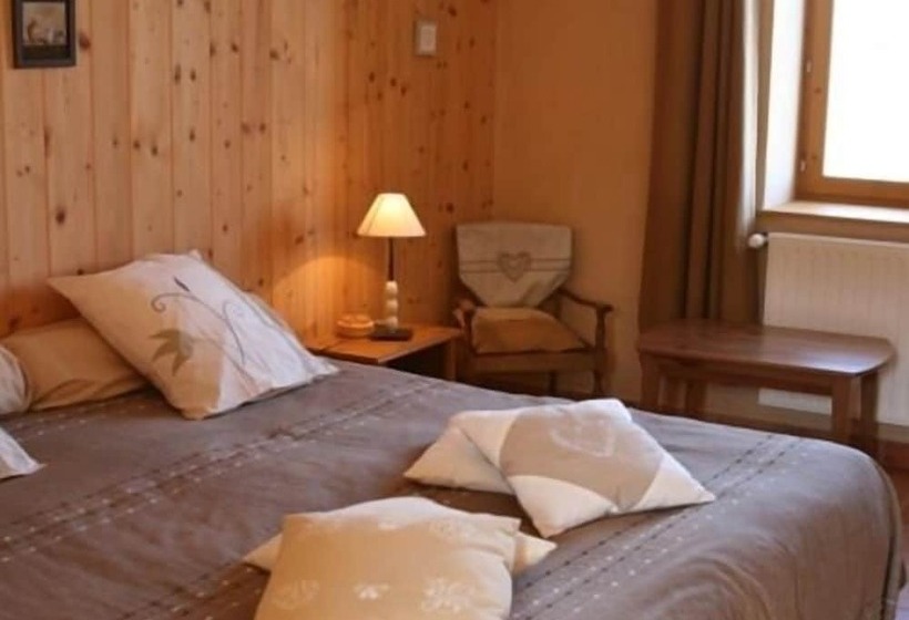 مبيت وإفطار La Ferme Du Chapi