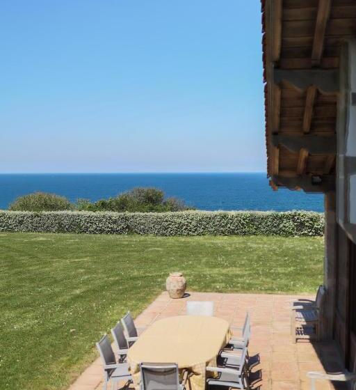 مبيت وإفطار La Maison Tamarin