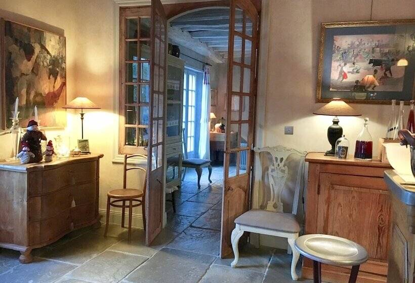 Bed and Breakfast Les Volets Bleus