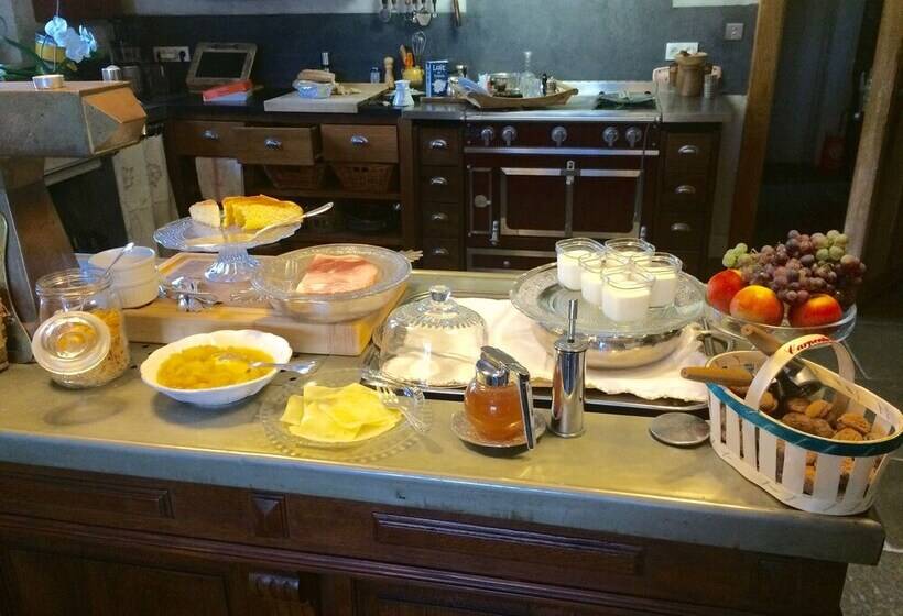 Bed and Breakfast Les Volets Bleus