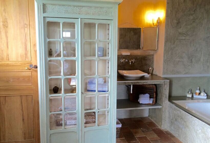 Bed and Breakfast Les Volets Bleus