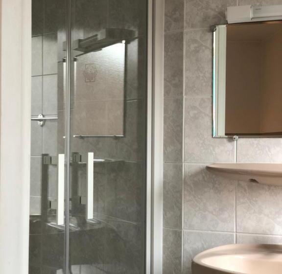 Enzo Hotels Neufchâteau By Kyriad Direct