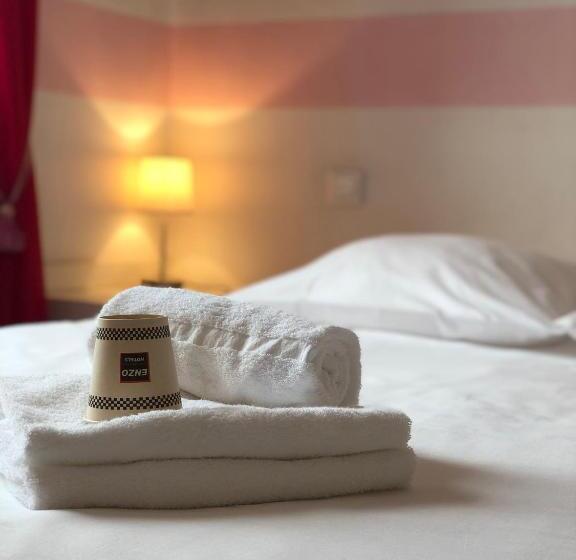 Enzo Hotels Neufchâteau By Kyriad Direct