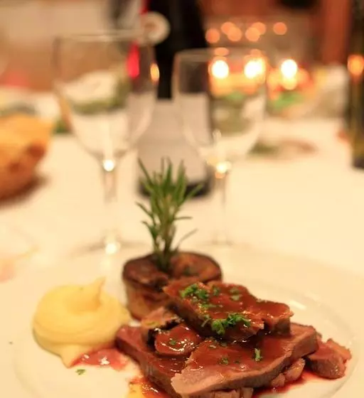 Hotelli Au Bon Laboureur