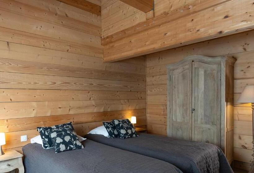 فندق Auberge De La Poulcière