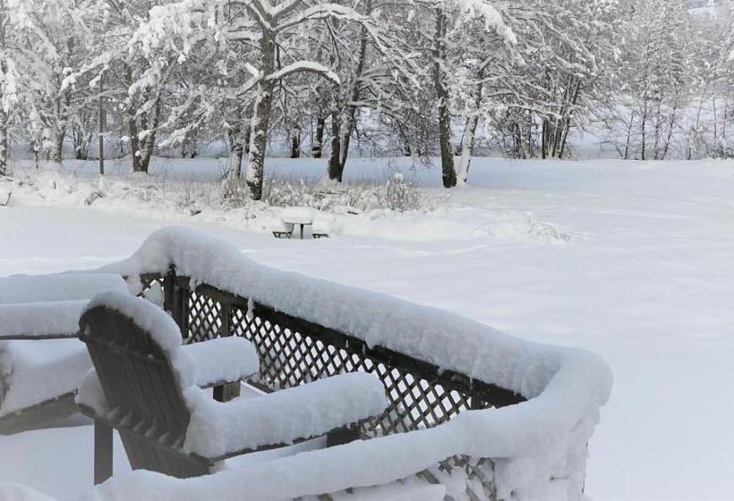 فندق Auberge De La Poulcière