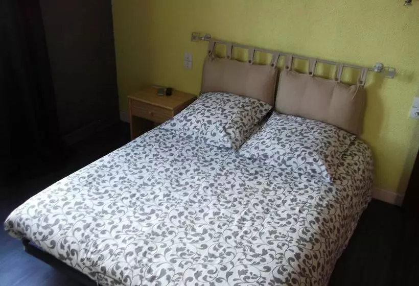 ホテル Auberge De Reine Margot