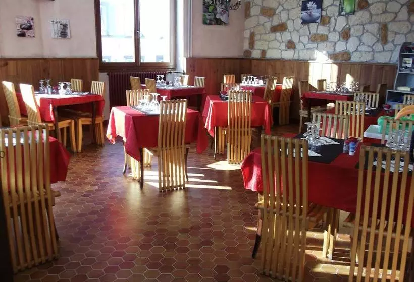 ホテル Auberge De Reine Margot