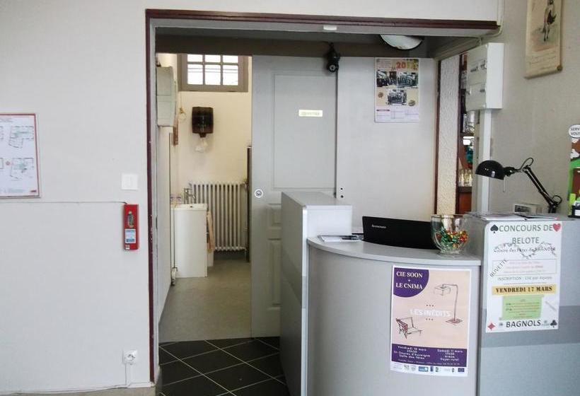 فندق Auberge De Reine Margot