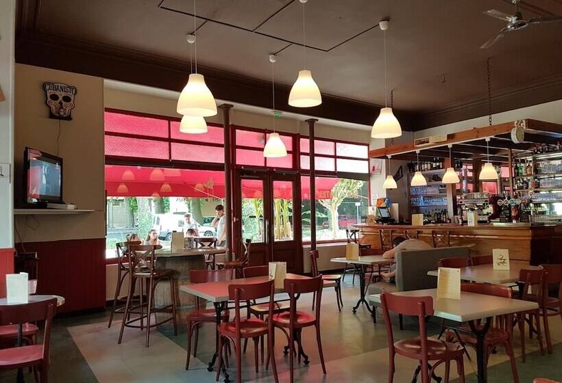 فندق Cafe De La Gare