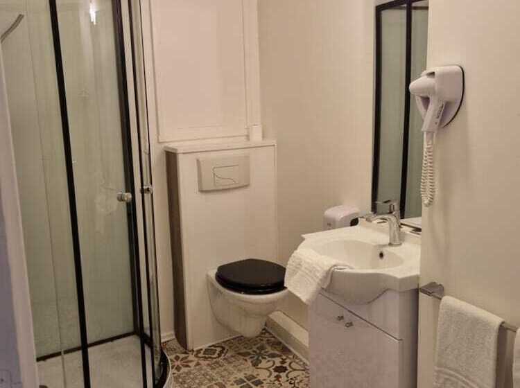 فندق Cafe De La Gare