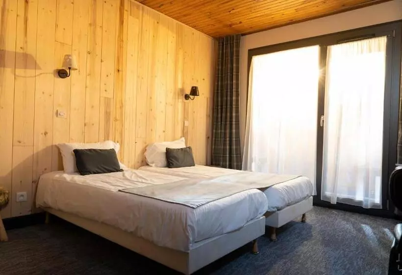 هتل Chamois Lodge