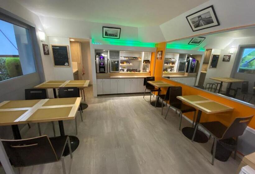 Hotel Class Eco Chambly