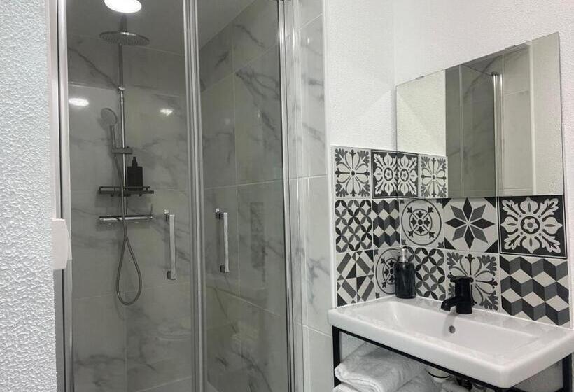 Hotel Class Eco Chambly