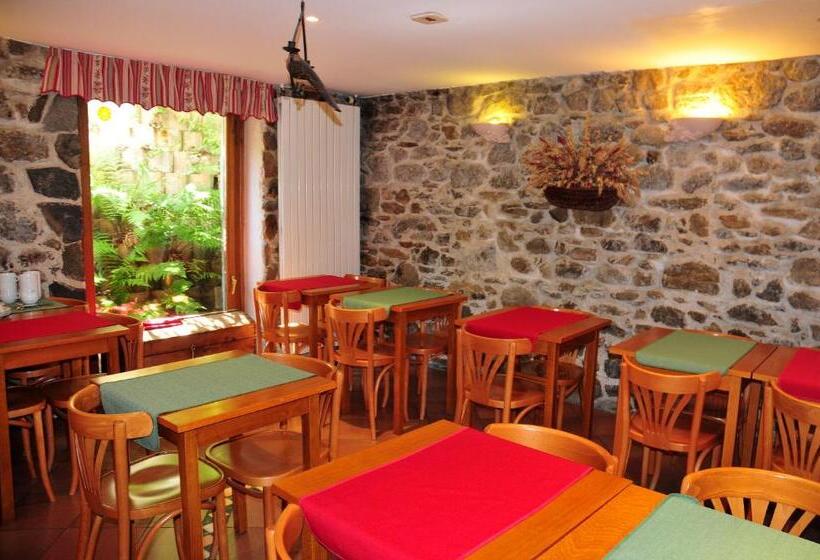 בית מלון כפרי Du Clocher