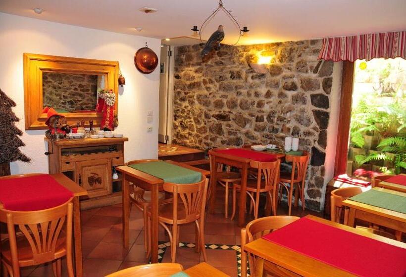 בית מלון כפרי Du Clocher