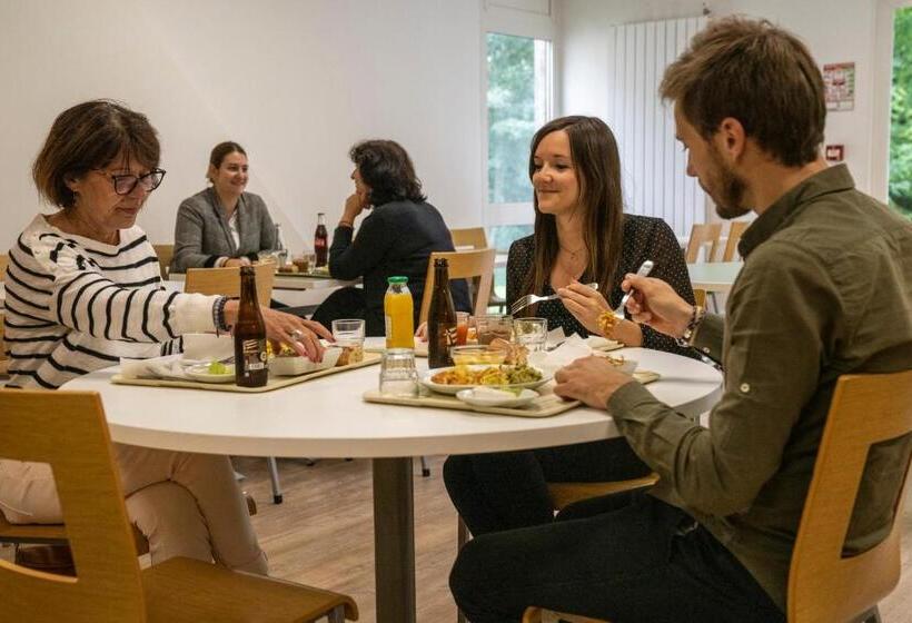 هتل Ethic Etapes Lac De Maine