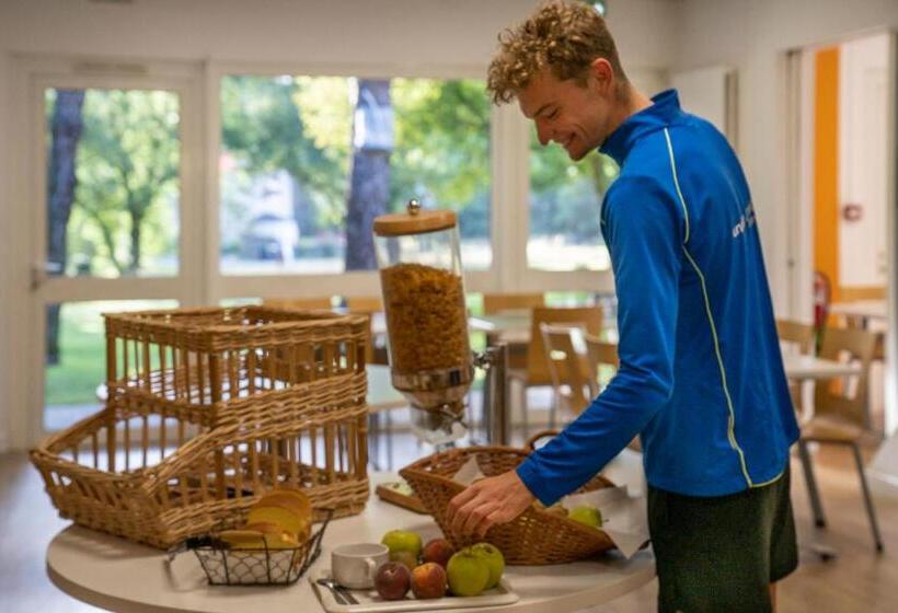 هتل Ethic Etapes Lac De Maine