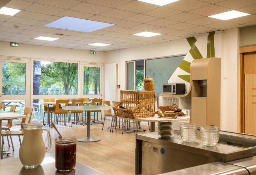 هتل Ethic Etapes Lac De Maine