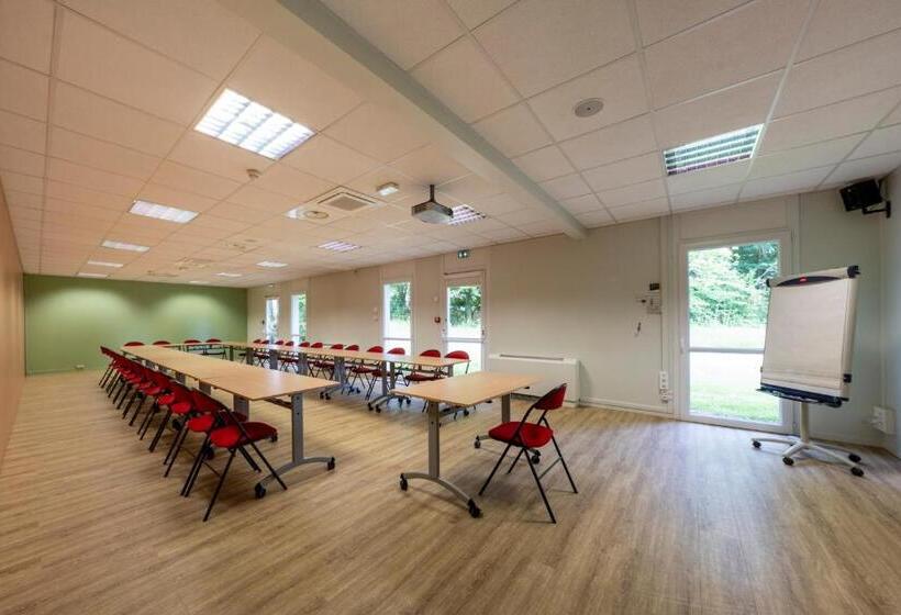 هتل Ethic Etapes Lac De Maine