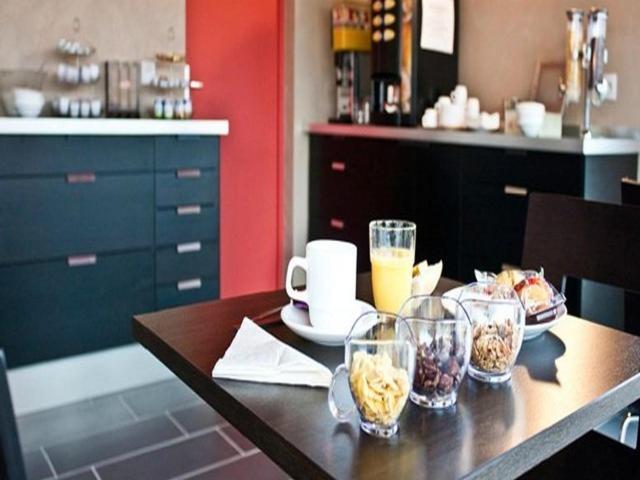 酒店 Hôtel Cantal Cottages