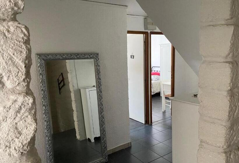 בית מלון כפרי Hôtel Restaurant Le Provençal