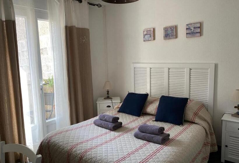 בית מלון כפרי Hôtel Restaurant Le Provençal