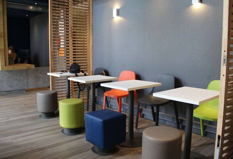 בית מלון כפרי Ibis Budget Redon