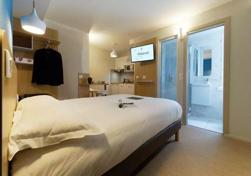 ホテル Kyriad Direct Saint Brieuc   Parc Des Expositions