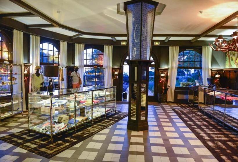 Отель La Corniche