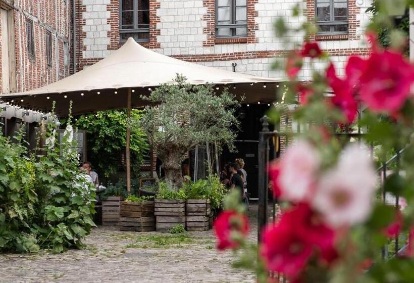 호텔 La Grenouillère