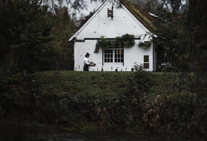 호텔 La Grenouillère