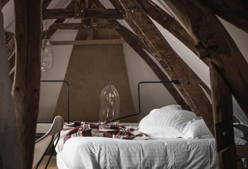 호텔 La Grenouillère