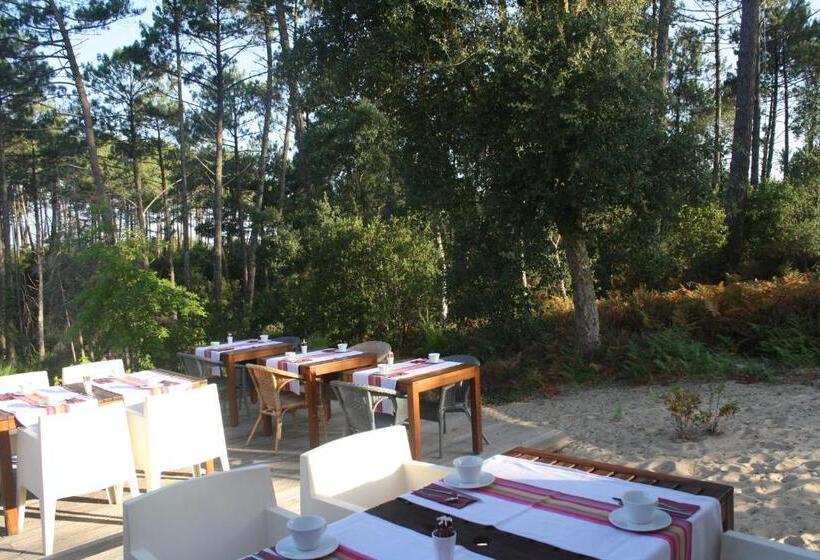 Отель La Maison De La Prade