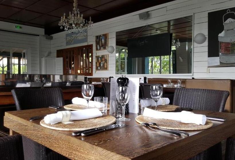 ホテル La Maison Du Bassin