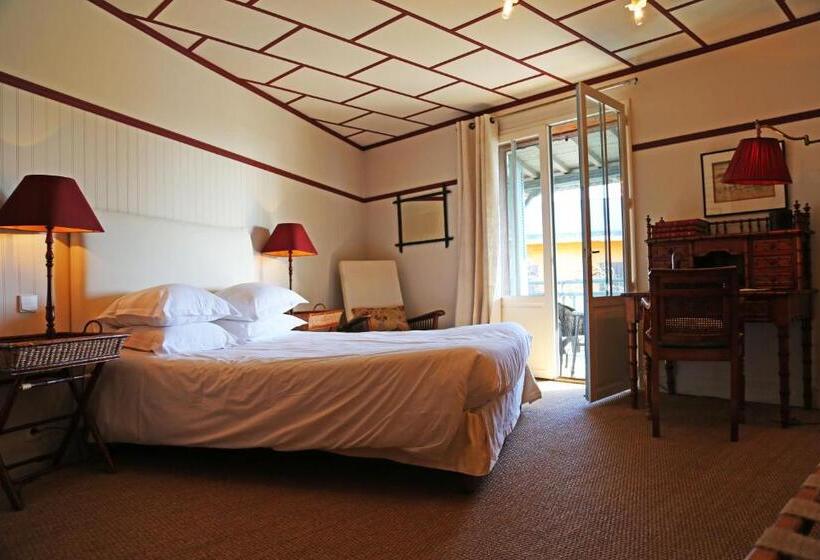 ホテル La Maison Du Bassin