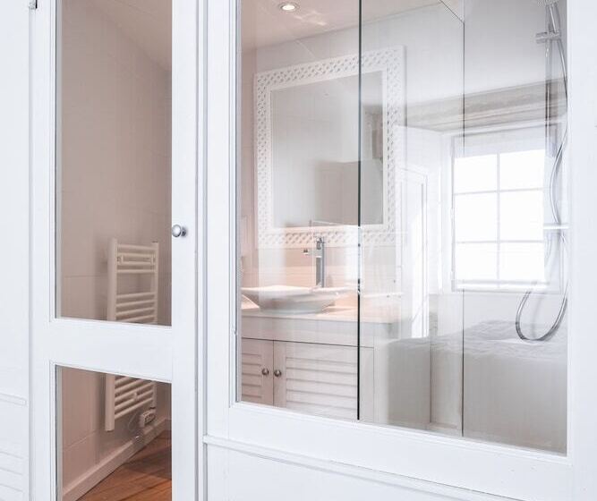 בית מלון כפרי La Vinotière Chambres Appartements Spa