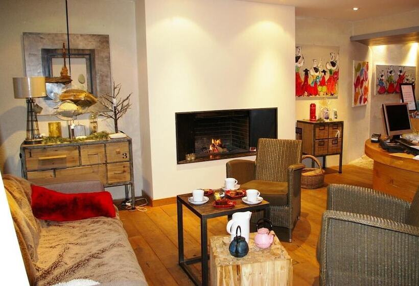 בית מלון כפרי La Vinotière Chambres Appartements Spa