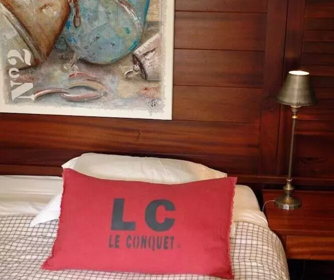 ホテル La Vinotière Chambres Appartements Spa