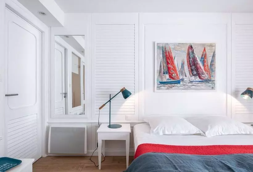 ホテル La Vinotière Chambres Appartements Spa