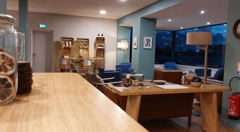 Отель Logis Le Castel Ac H