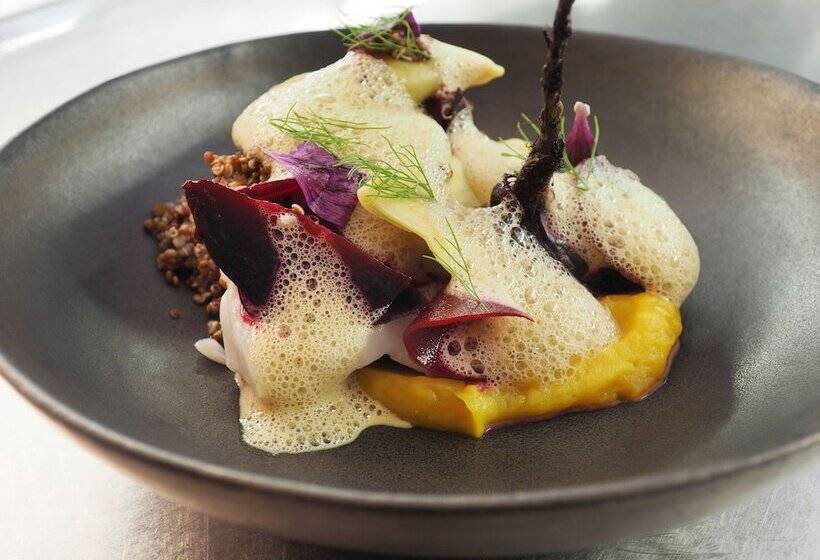 Отель Logis Le Castel Ac H